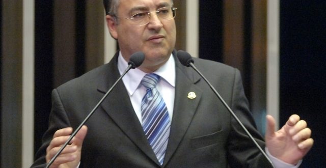 Governador Raimundo Colombo