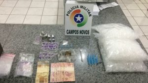 Polícia Militar apreende drogas e prende traficante em Tangará