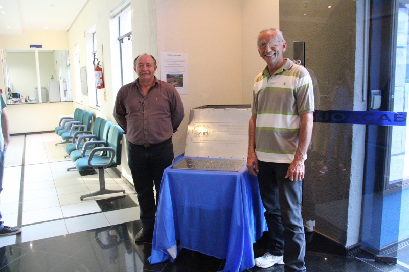 Joaçaba prepara cápsula do tempo para ser aberta nos 150 anos. Foto:Prefeito Dioclésio com Pedro Belotto