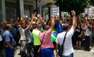 Trabalhadores dos Correios encerram greve 