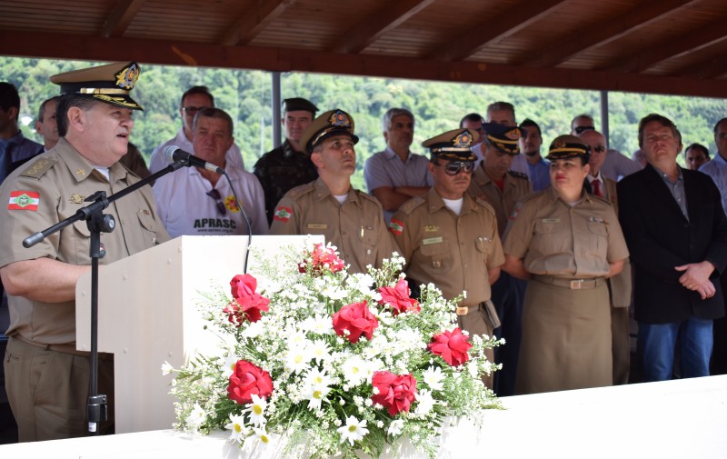 “Tenho a convicção de que a região está recebendo valorosos policiais." ressaltou o comandante da 10ª RPM, coronel Luiz Roberto Muller.