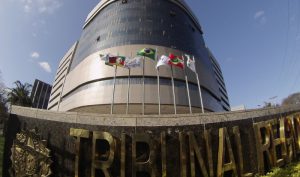 TRF-4 nega recurso de Lula sobre condenação no caso do tríplex