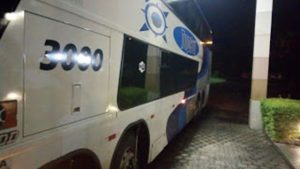 Ônibus de turismo é apreendido em Piratuba com R$ 3,5 mil débito