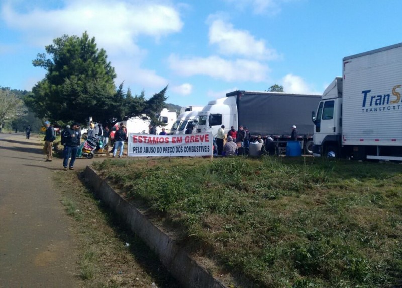 CDL sugere que comércio libere funcionários para manifestação