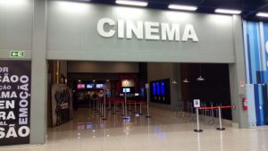 Greve dos caminhoneiros provoca adiamento da inauguração dos cinemas da Havan de Joaçaba