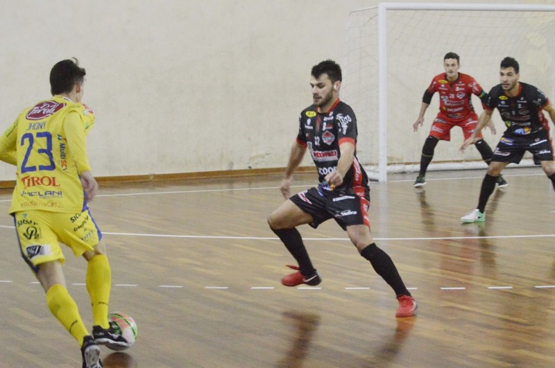 Joaçaba Futsal empata com Mafra pela Divisão Especial