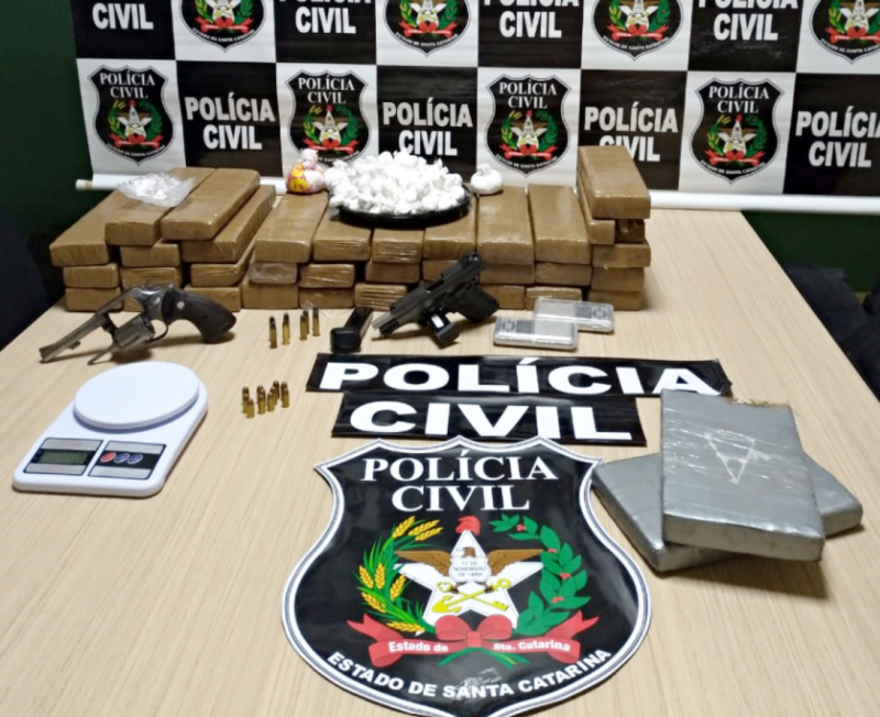 Foragido de Chapecó é preso em Herval d´Oeste com drogas e armas