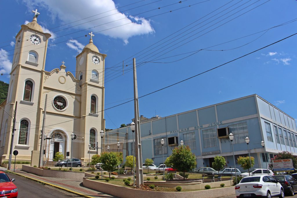 Paróquia Senhor Bom Jesus inicia comemorações dos 70 anos de fundação