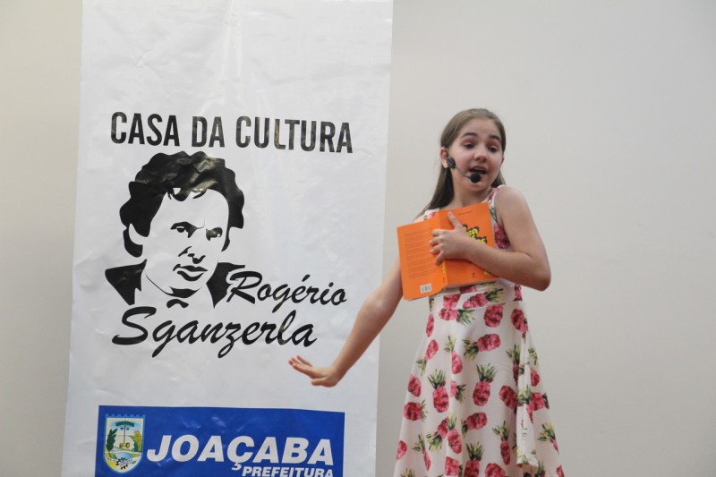 2ª etapa da Oliejho Cultural conta com apresentações de poesia