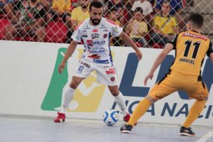 Joaçaba Futsal e Magnus decidem vaga nas quartas de final da LNF