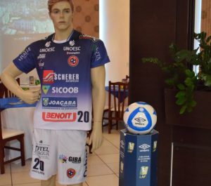 Novo uniforme da equipe