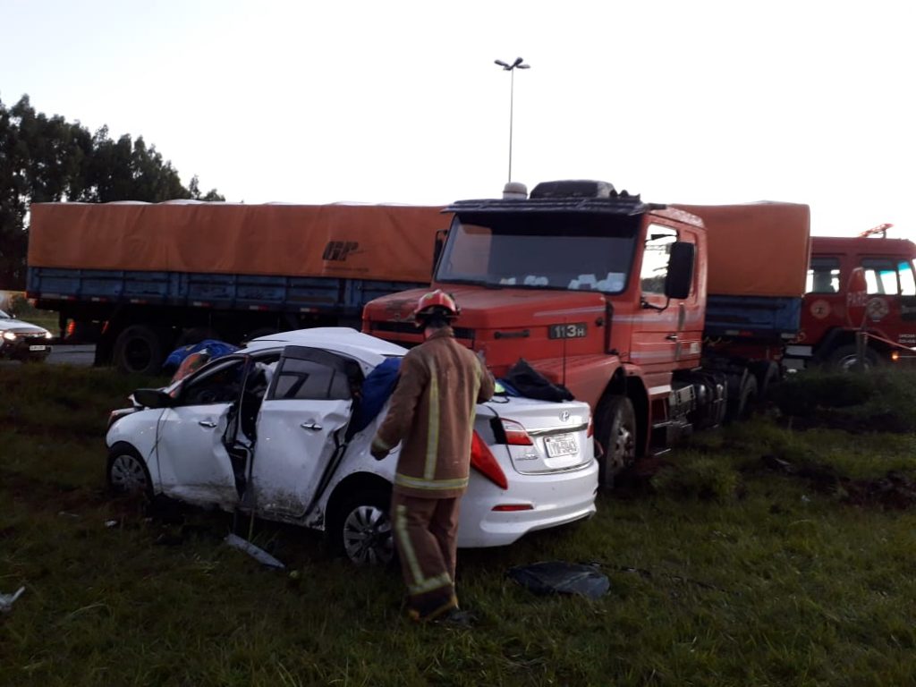 Acidente deixa a vítima fatal e uma pessoa ferida no trevão de Irani