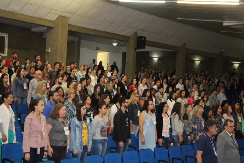 Conferência de Saúde reúne aproximadamente 300 pessoas em Joaçaba