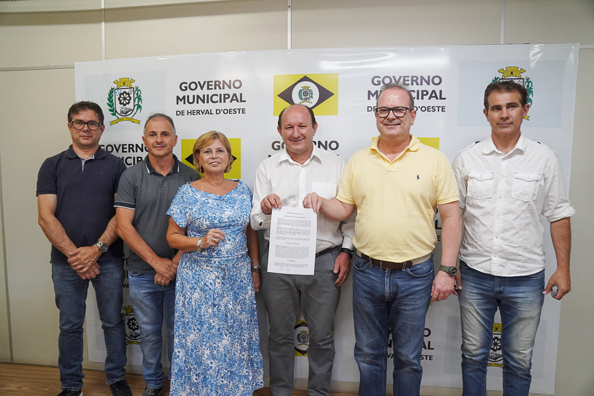 Rádio Líder devolve ao município de Herval d’Oeste espaço onde ficava a torre de transmissão do